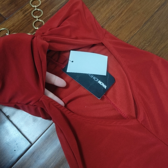 Keep It Cute Chain Jumpsuit in Rust by Fashion Nova size xs - Picture 12 of 16